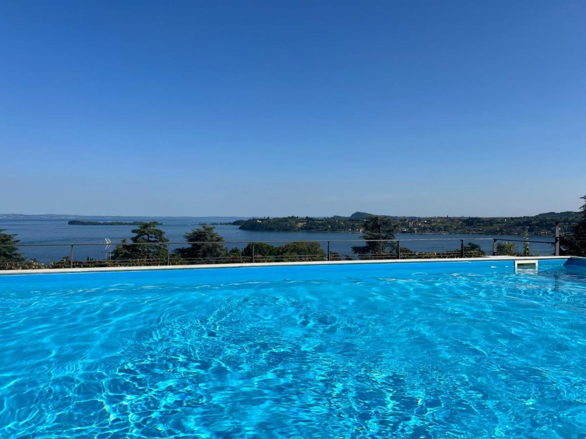 Feli Holiday Home - Panoramic Pool Lake View In Gardone Riviera Kültér fotó